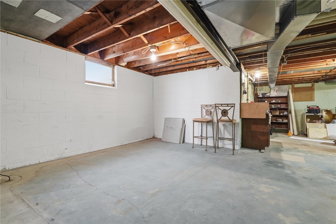 101 Fairlane Dr