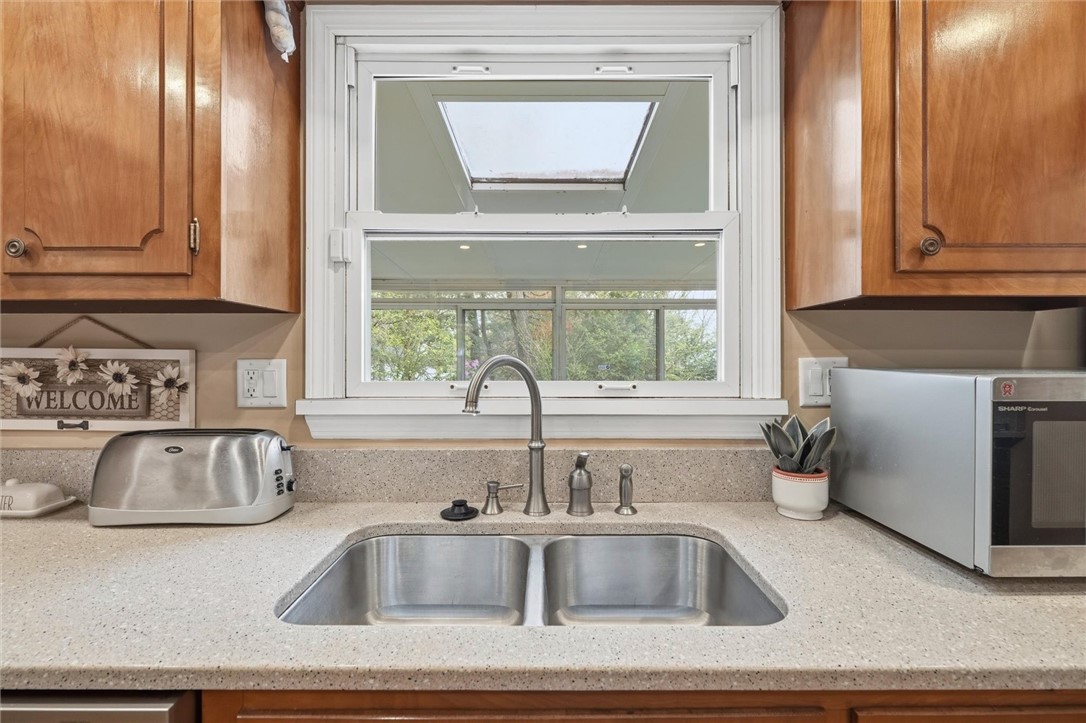 101 Fairlane Dr
