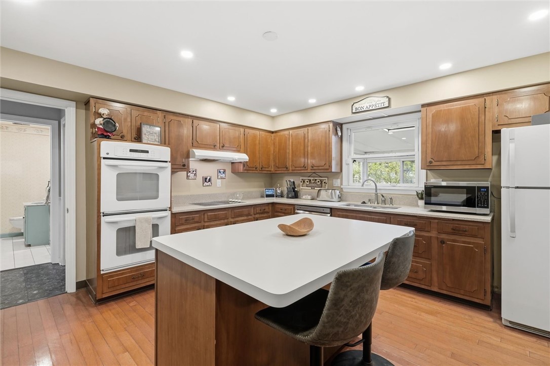 101 Fairlane Dr