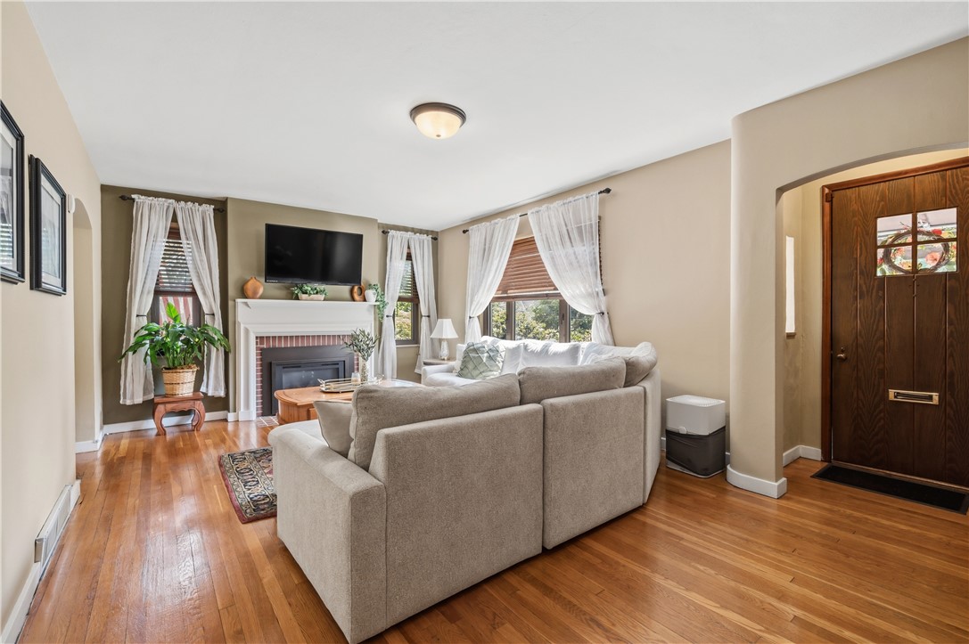115 Elmore Road