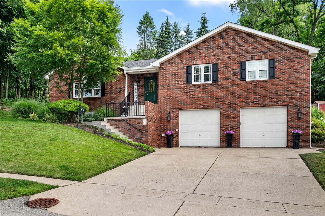 17 Greenwood Road