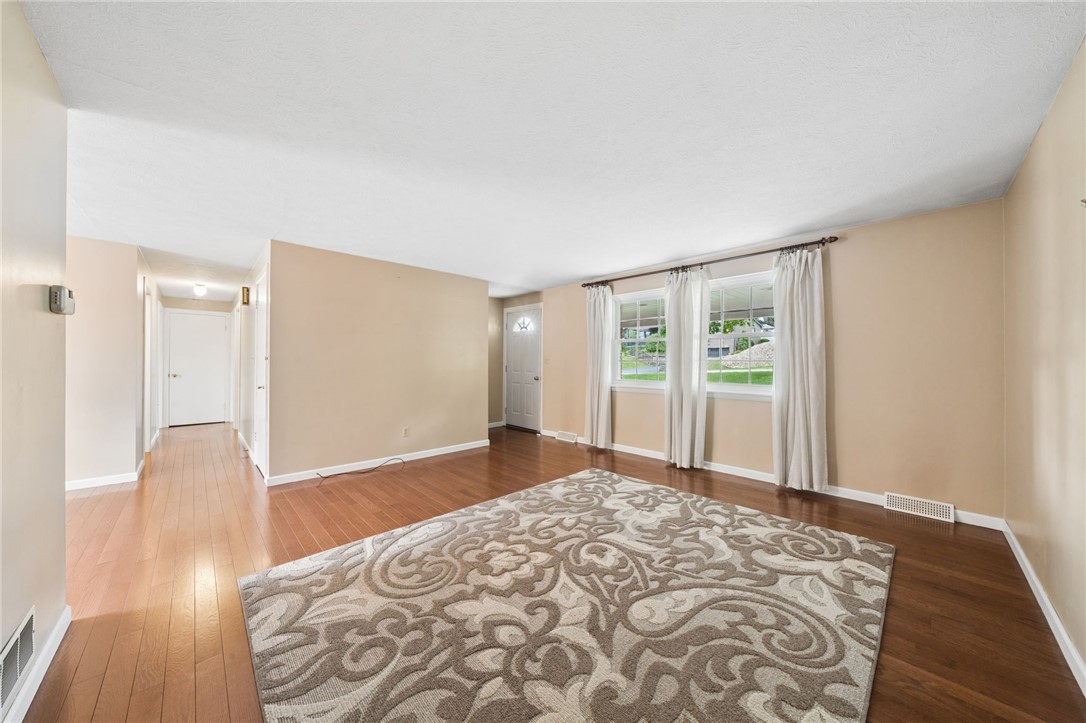 221 David Drive