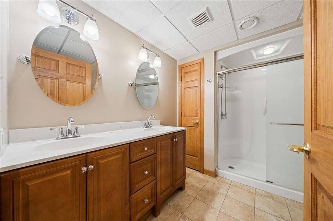 221 David Drive