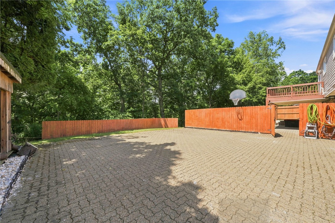 1737 Grove Crest Drive