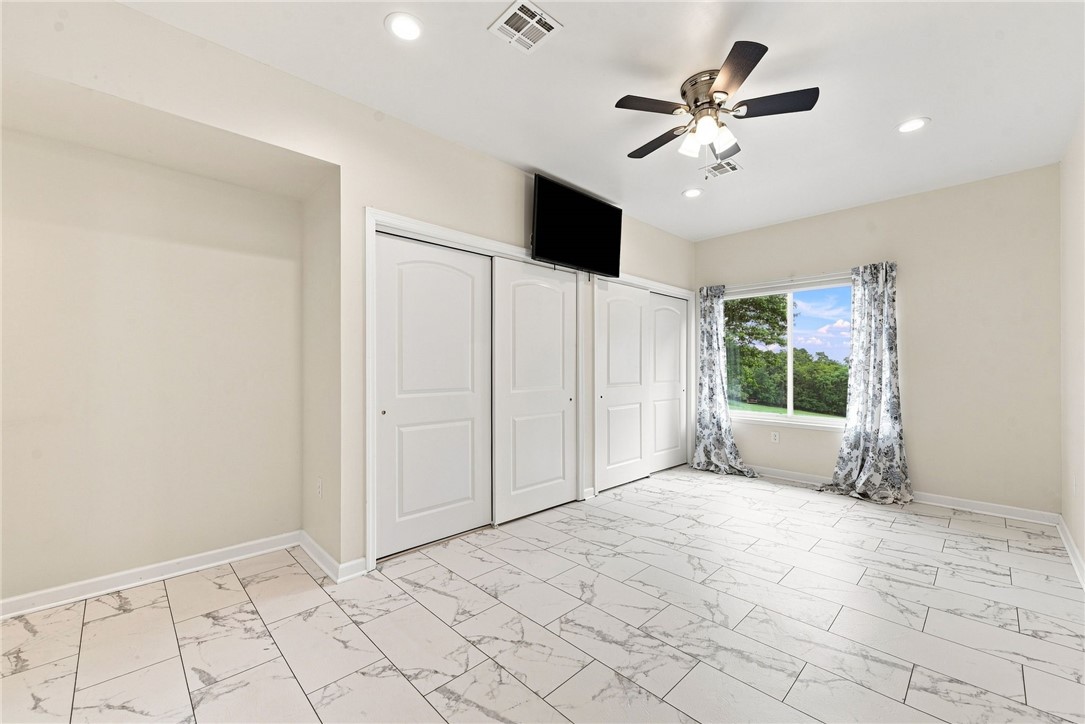 1013 Westwood Lane