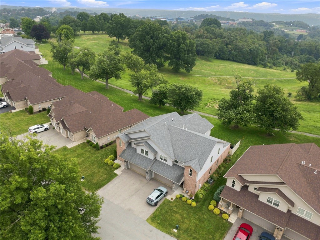 1013 Westwood Lane