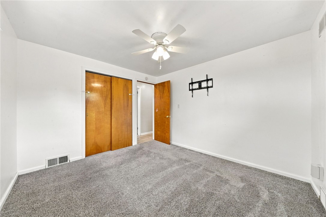718 Illini Drive
