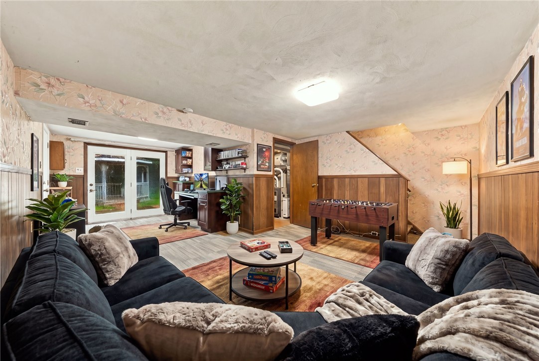 113 Larchwood Drive