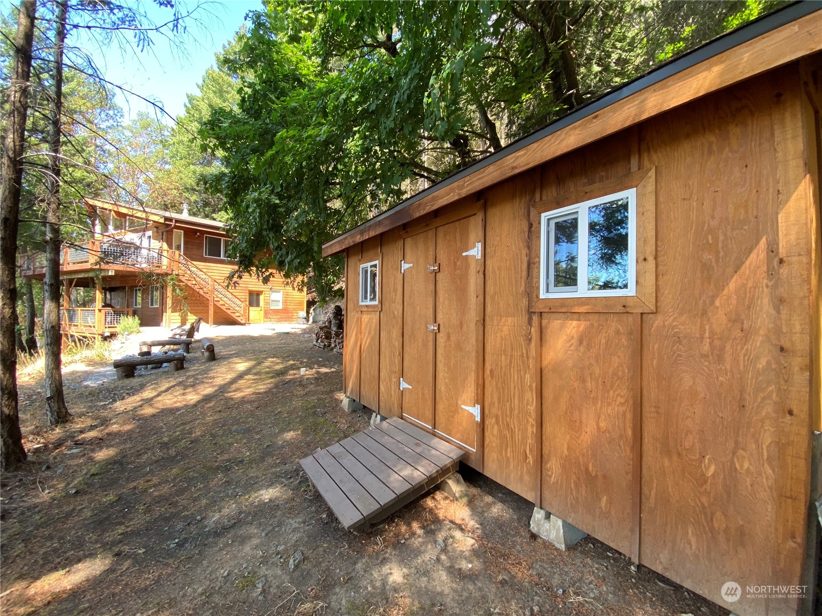 1373 Palisades Drive