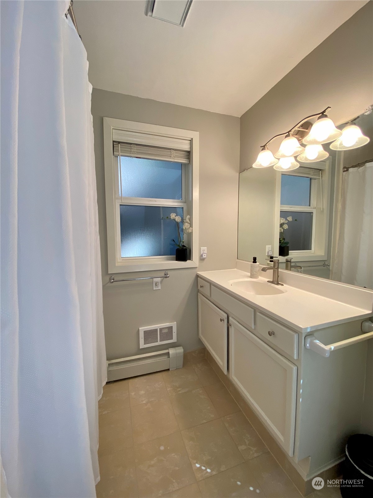 1373 Palisades Drive