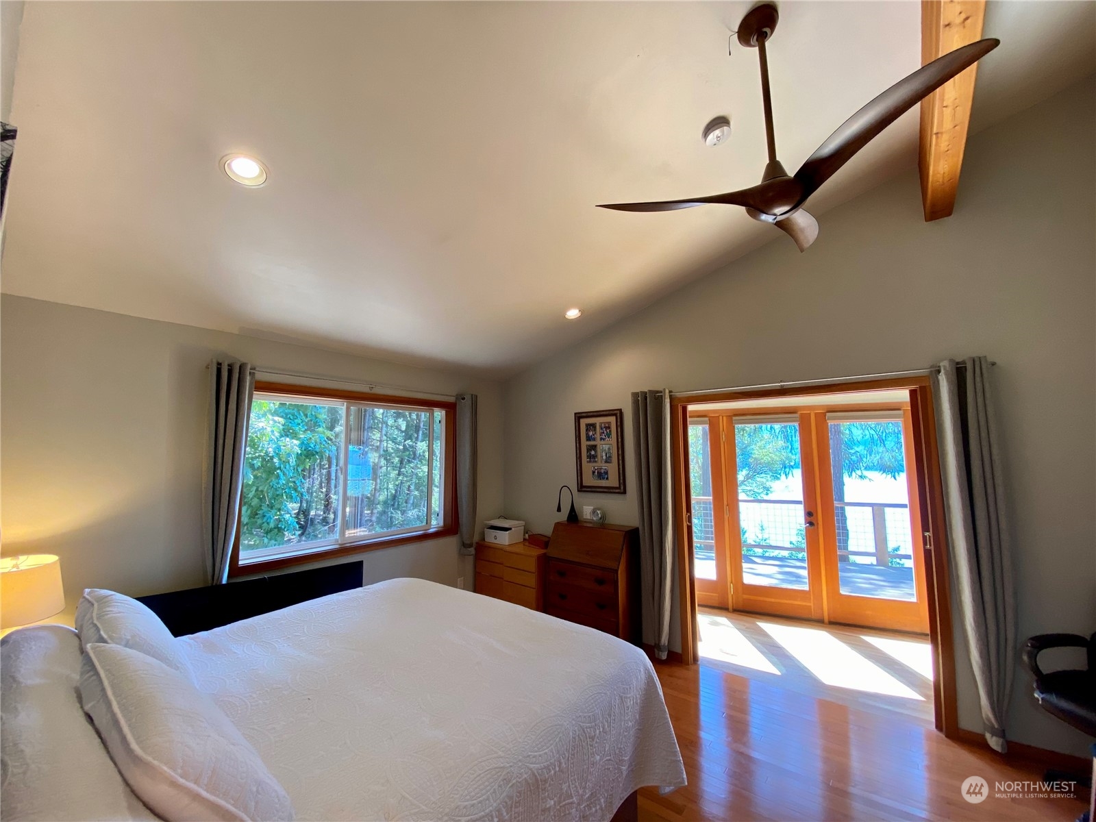 1373 Palisades Drive