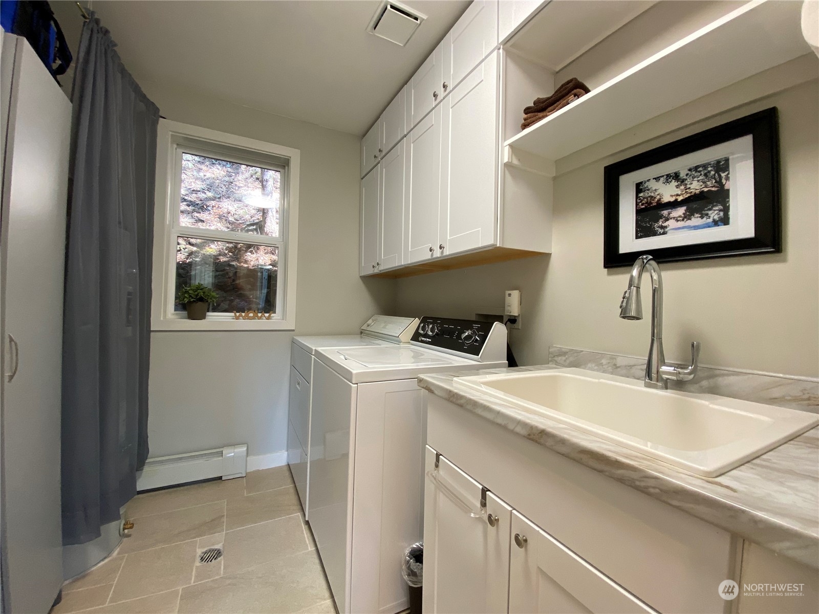 1373 Palisades Drive