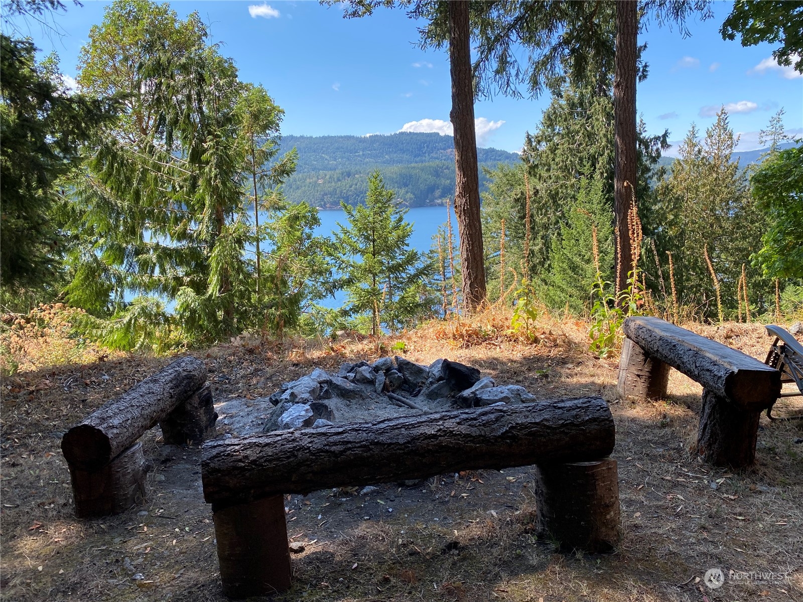 1373 Palisades Drive