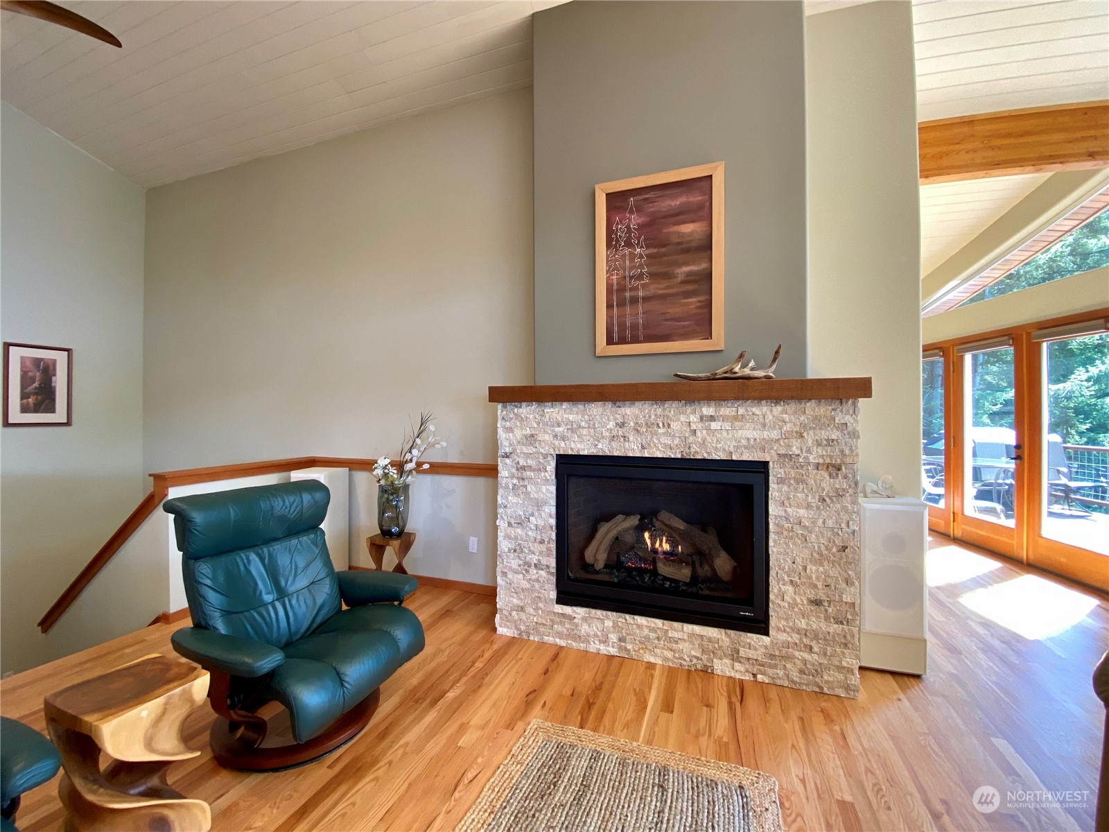 1373 Palisades Drive