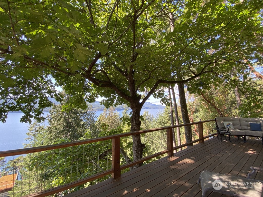 1373 Palisades Drive