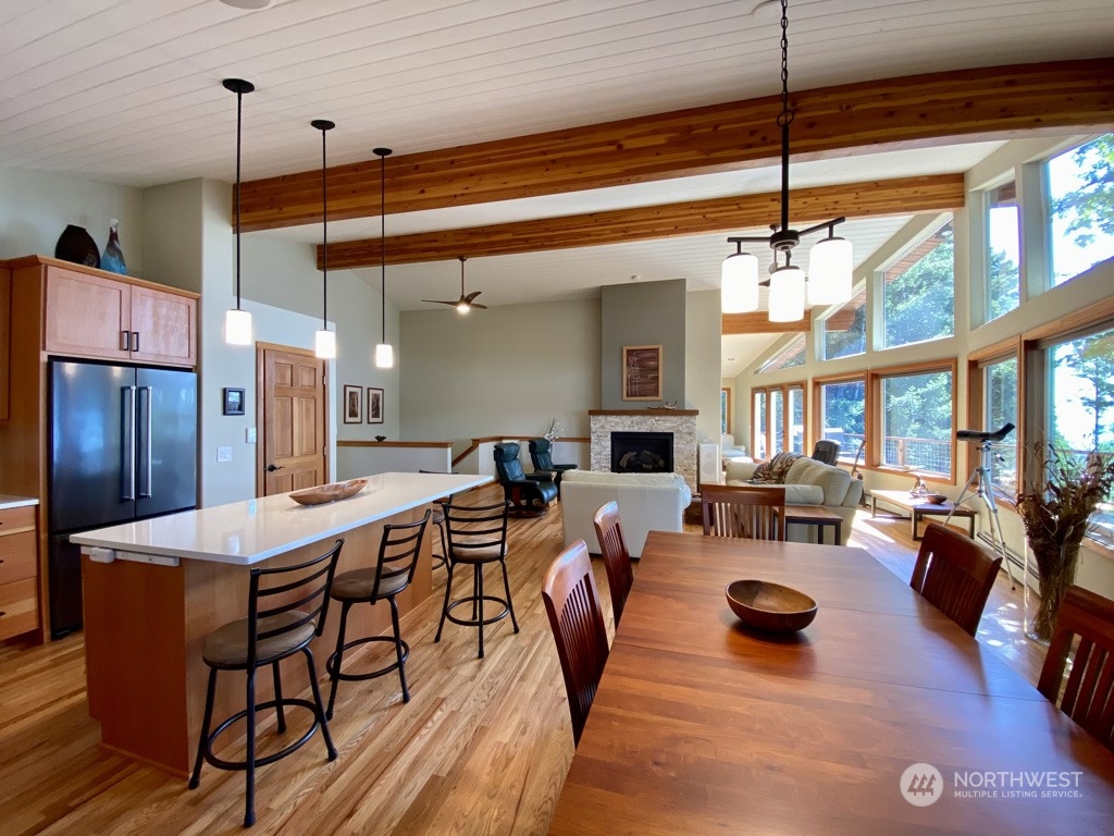 1373 Palisades Drive