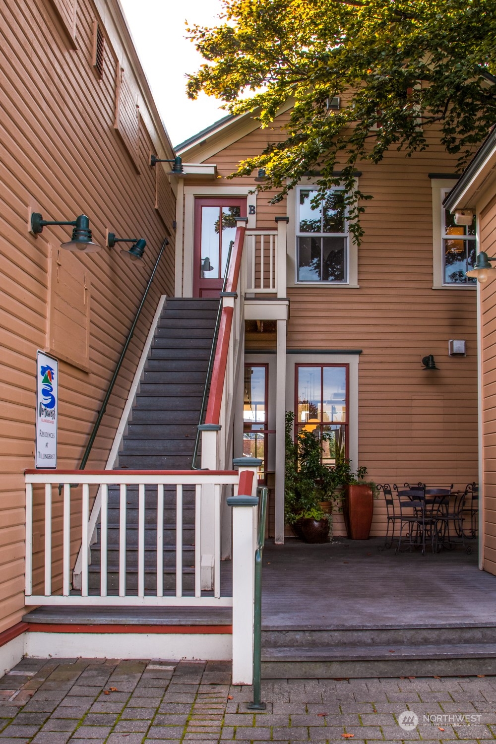 623 Morris Street Unit: B 2