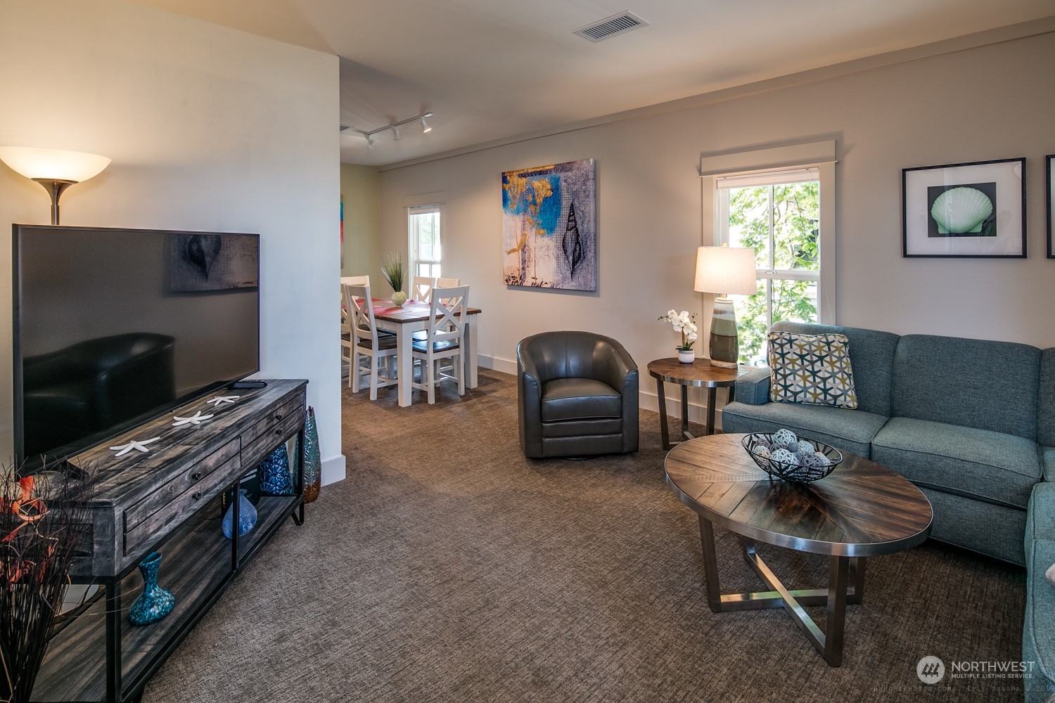 623 Morris Street Unit: B 2