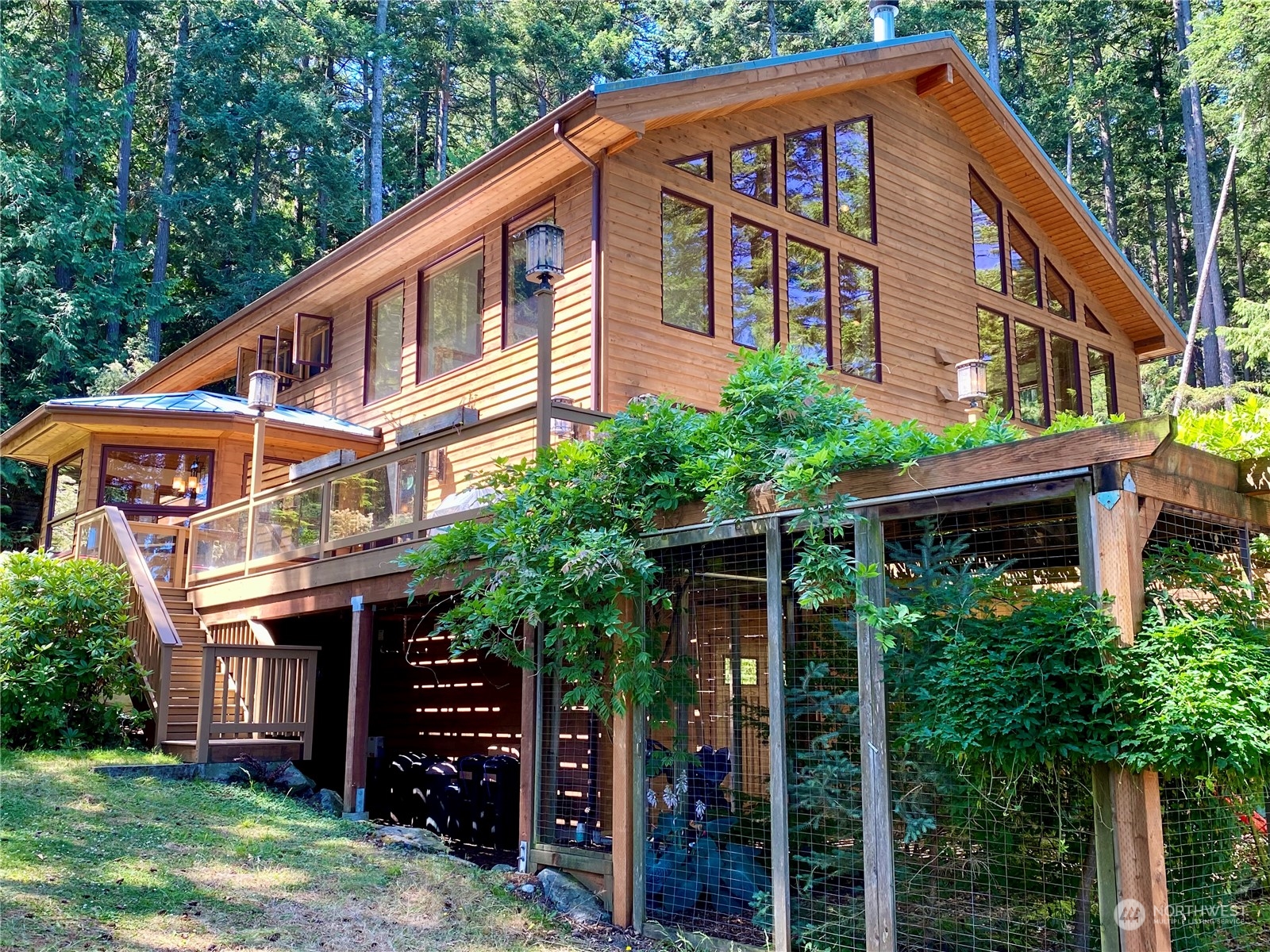 2878 Raccoon Point Road