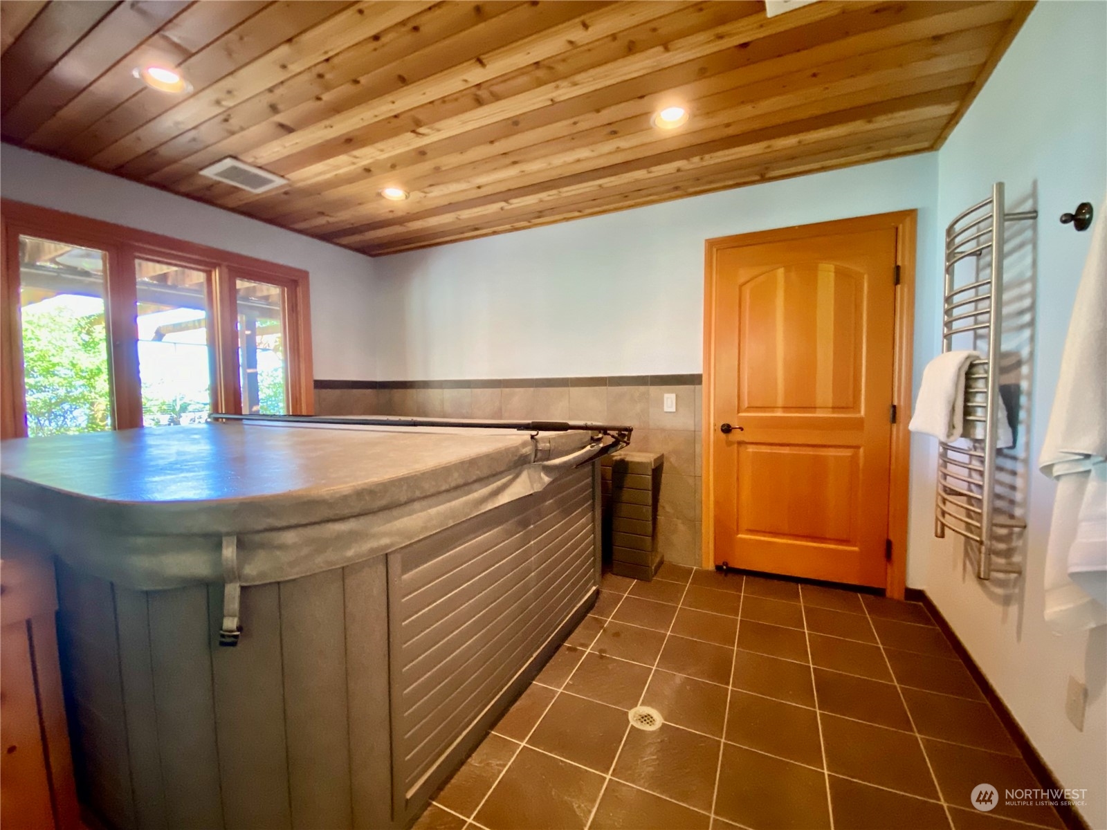 2878 Raccoon Point Road