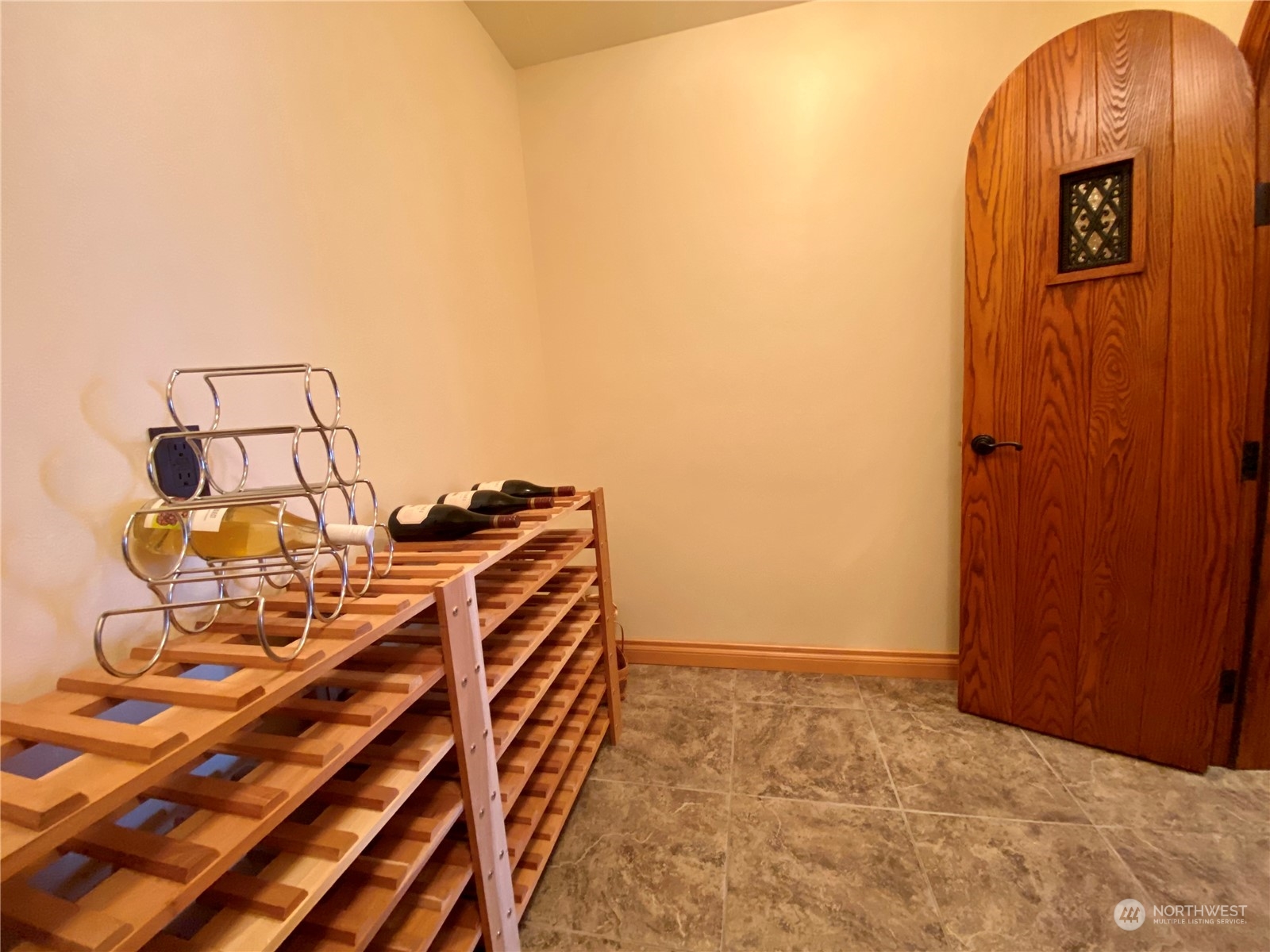 2878 Raccoon Point Road