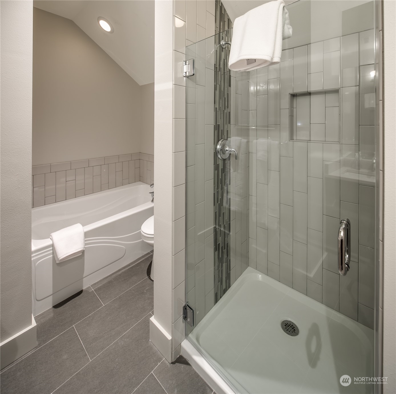 623 Morris Street Unit: A 2