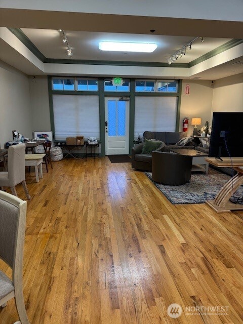 623 Morris Street Unit: E1&E2