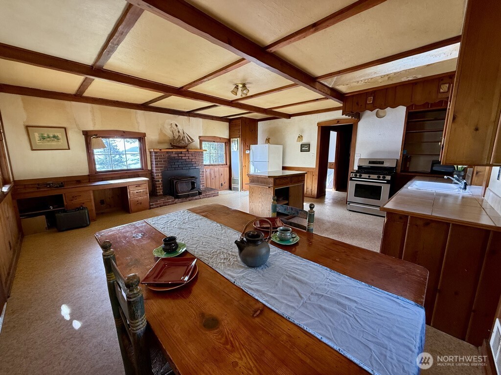 557 Old Sentinel Road