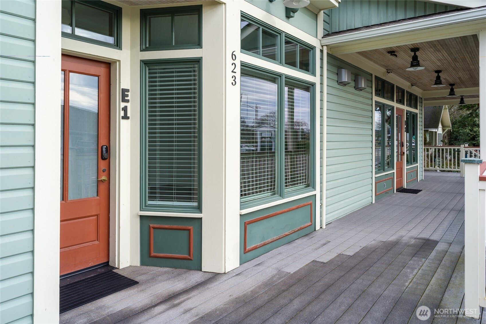 623 Morris Street Unit: E1