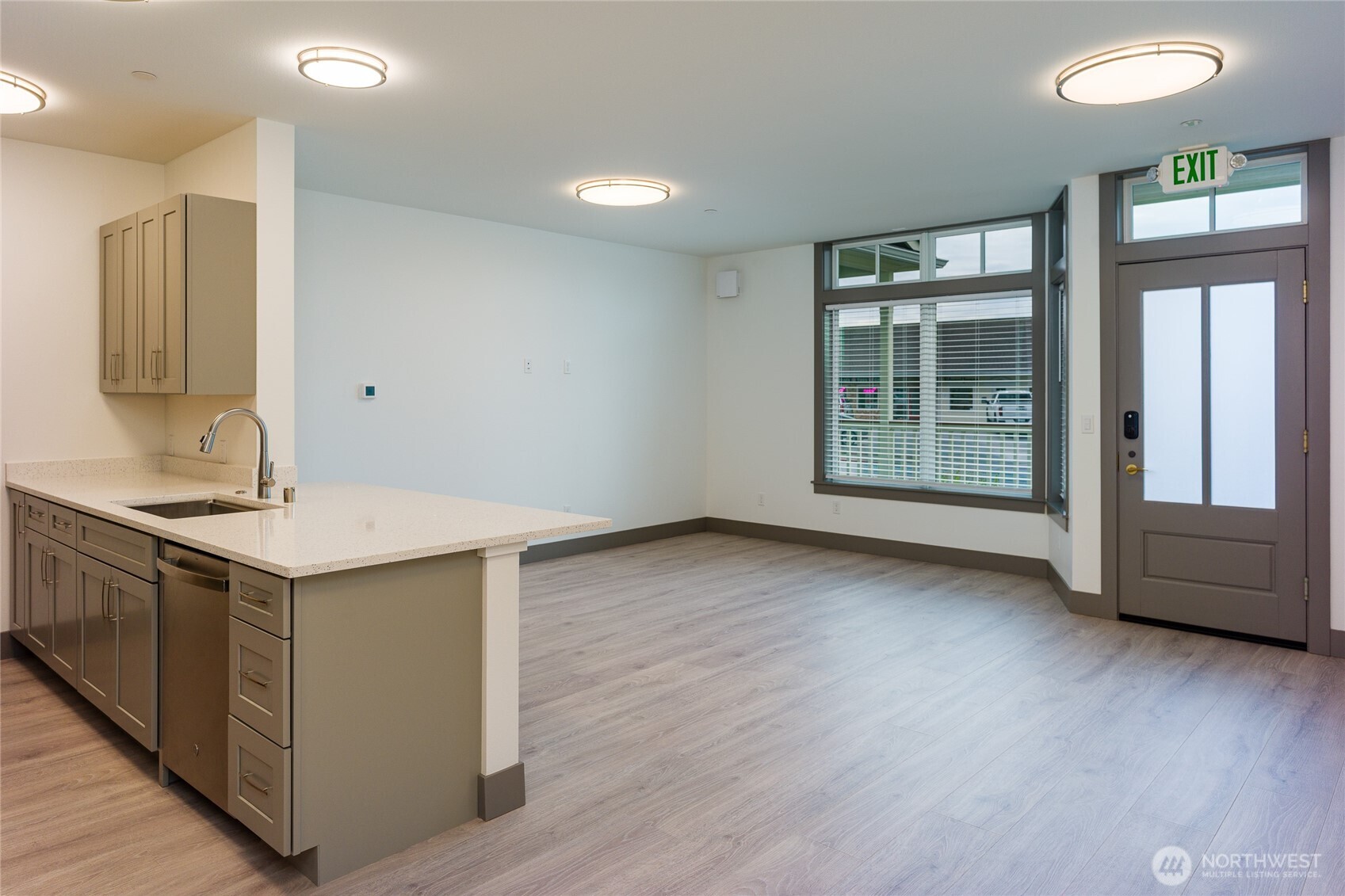 623 Morris Street Unit: E1