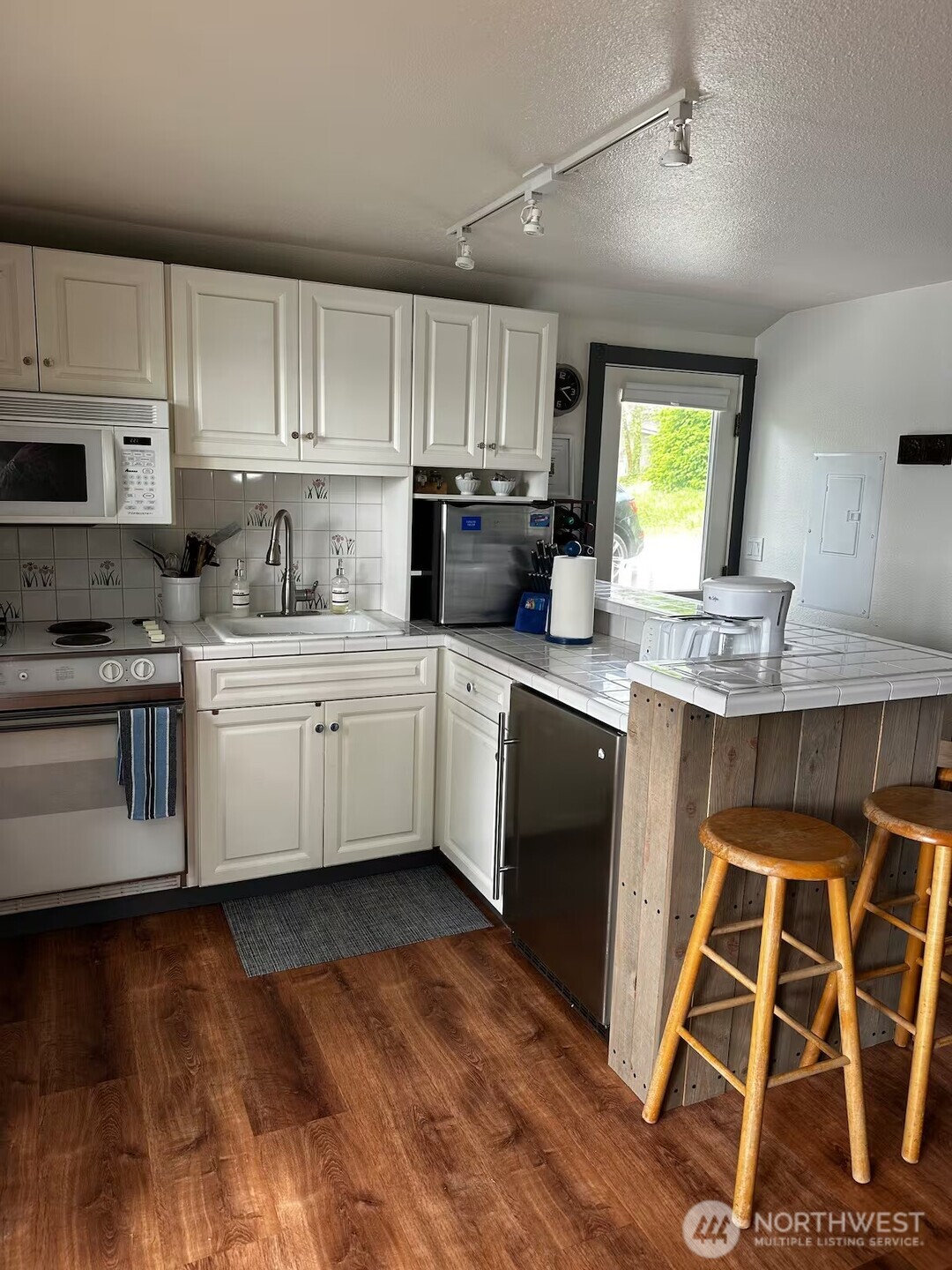 5244 Deer Harbor Road