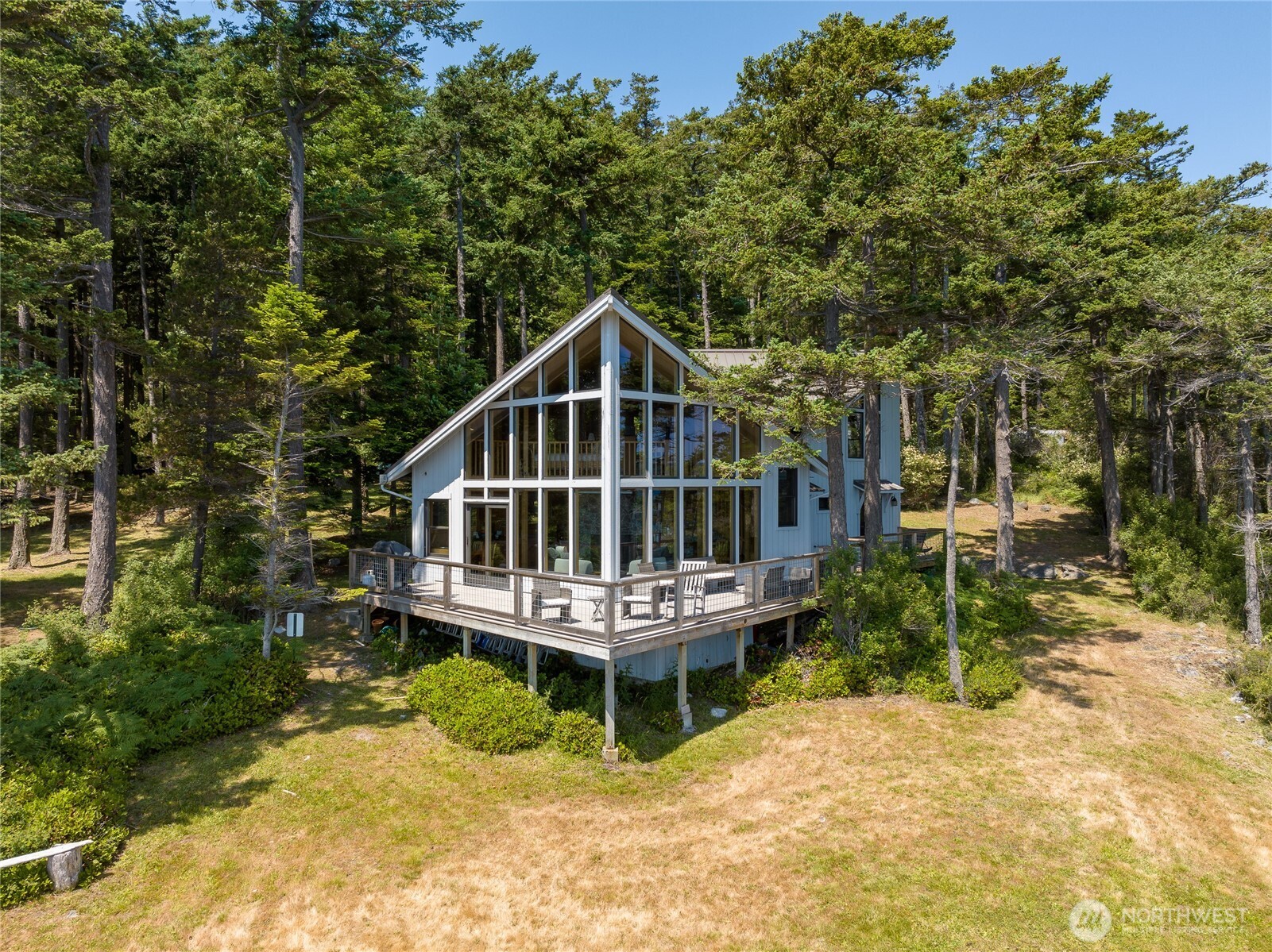 122 Lohman Lane