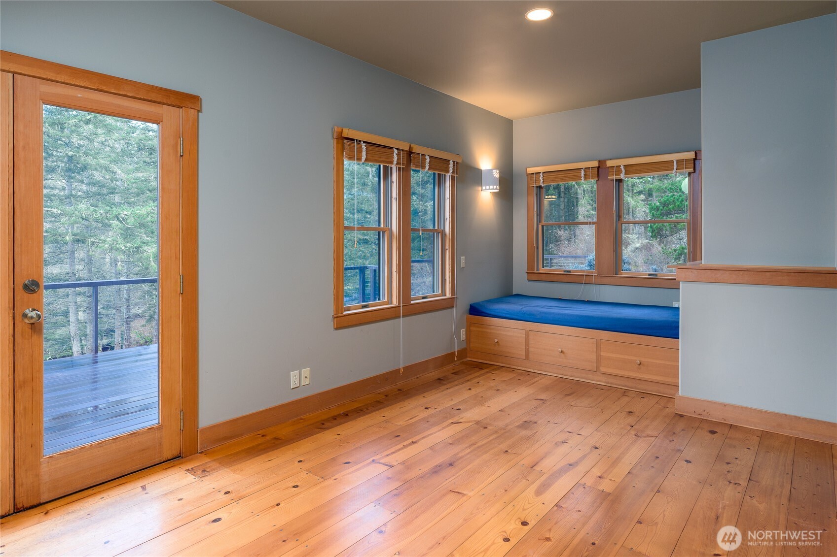 61 Sunrise Bluff