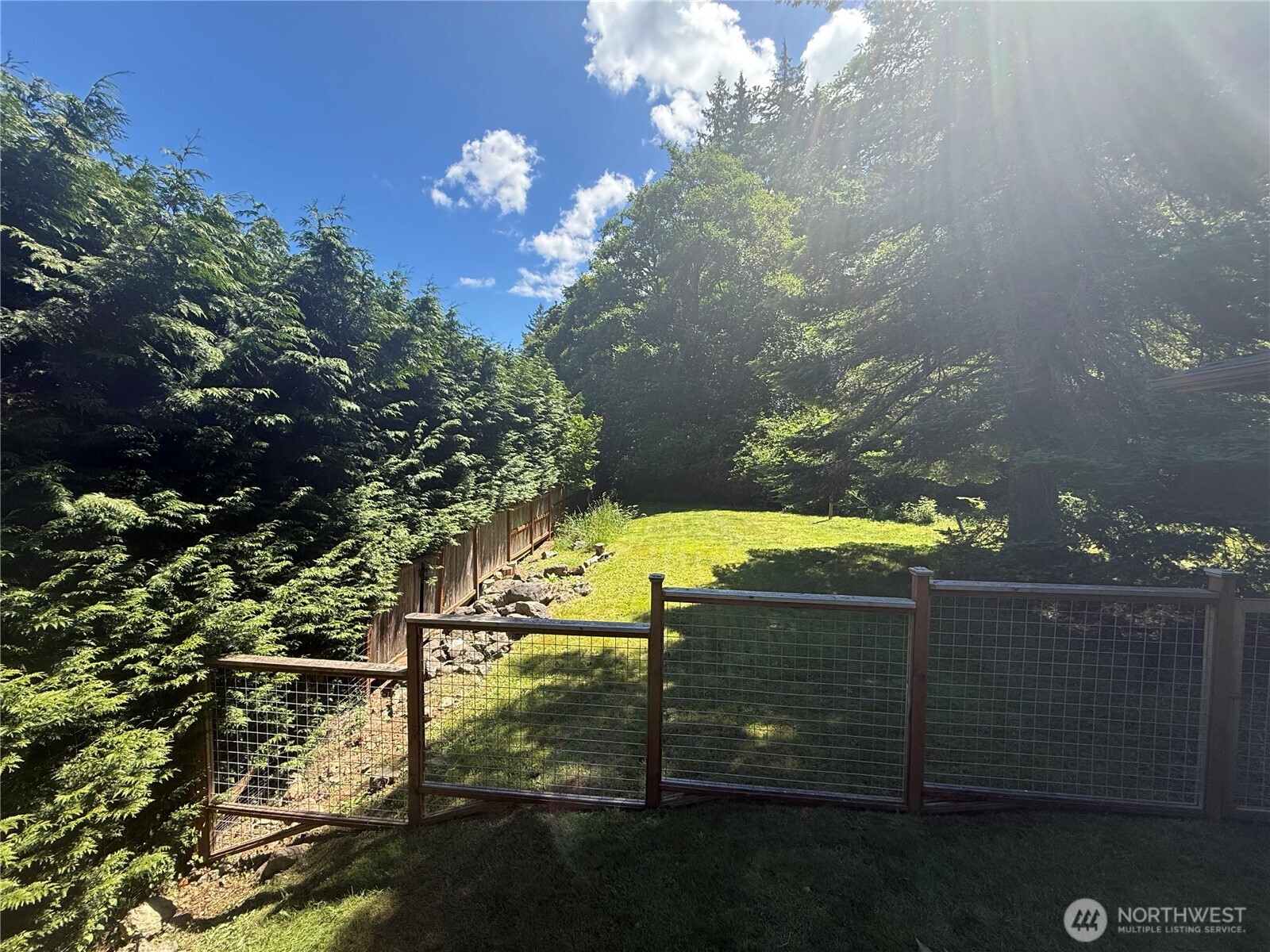 143 Raccoon Point Road