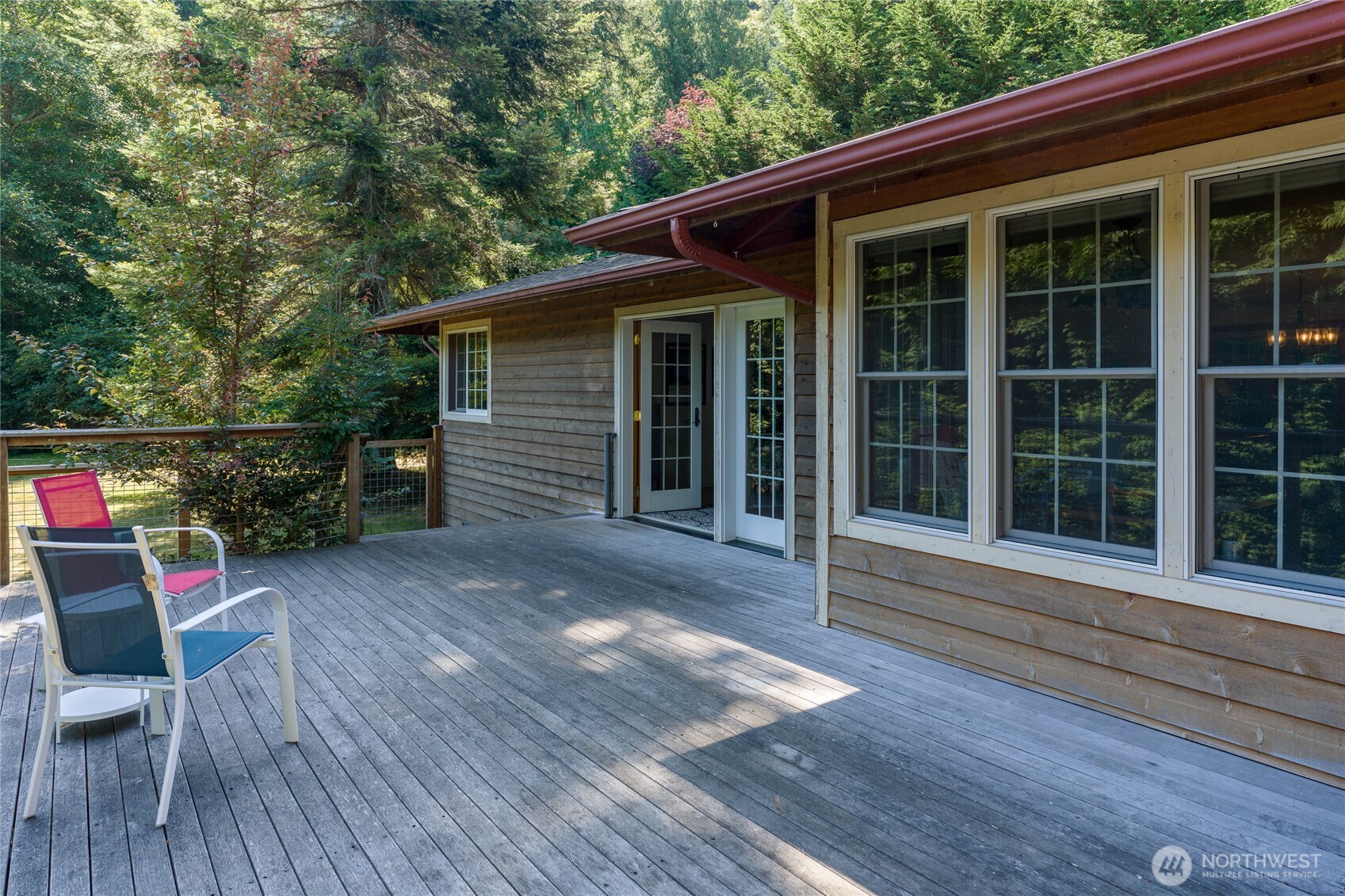 143 Raccoon Point Road