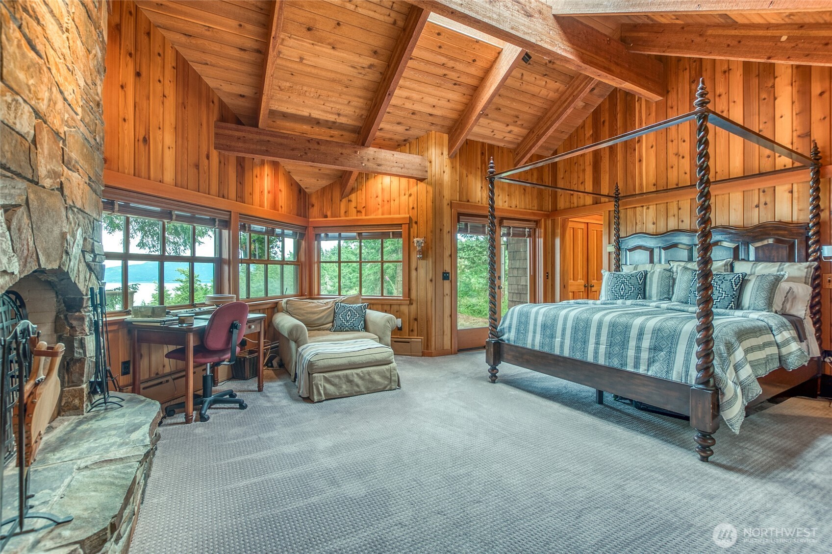 186 Sunrise Bluff Lane