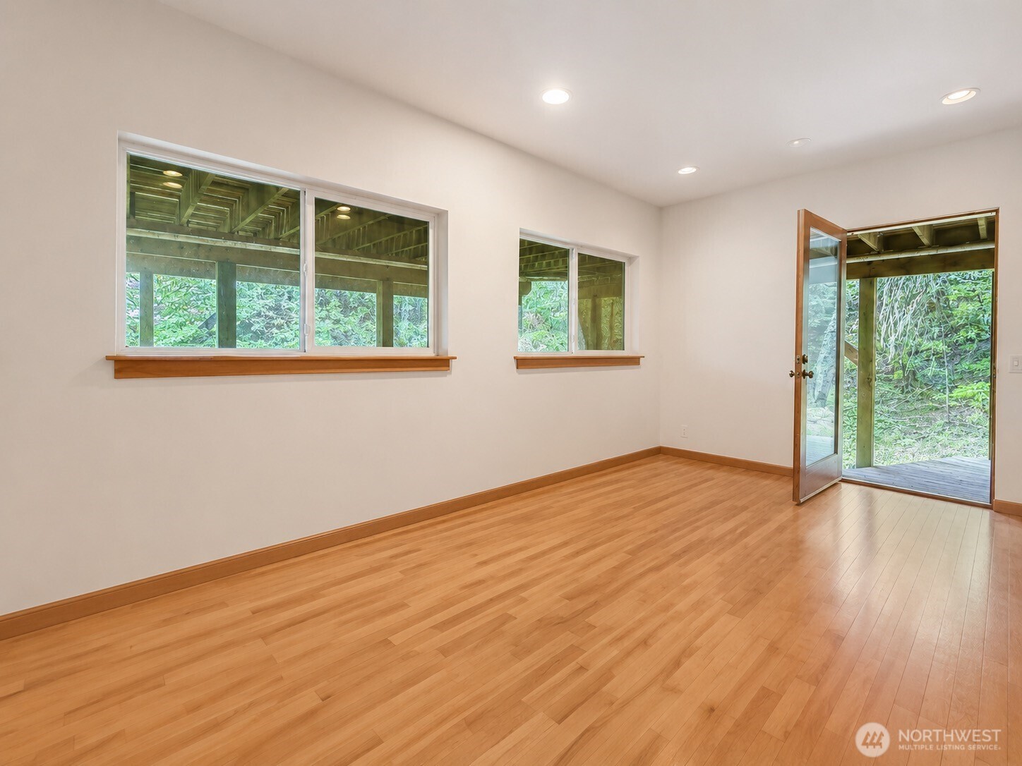 561 Discovery Way