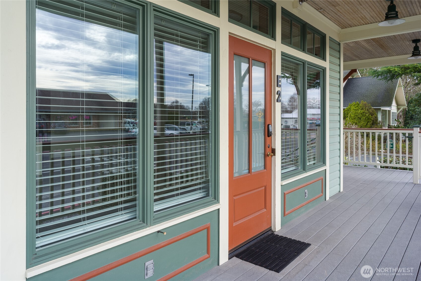 623 Morris Street Unit: E2