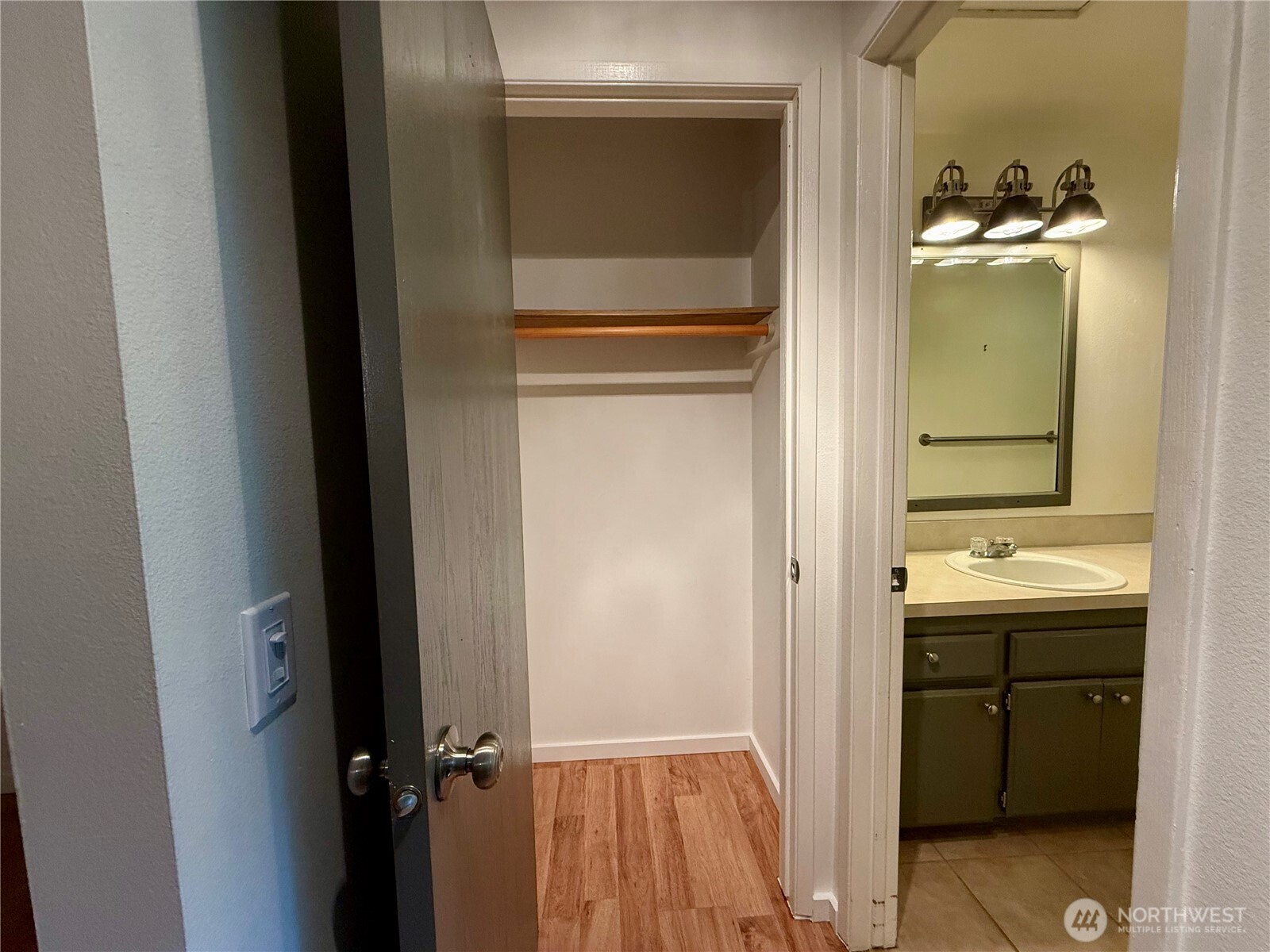 178 Lover's Lane Unit: A202