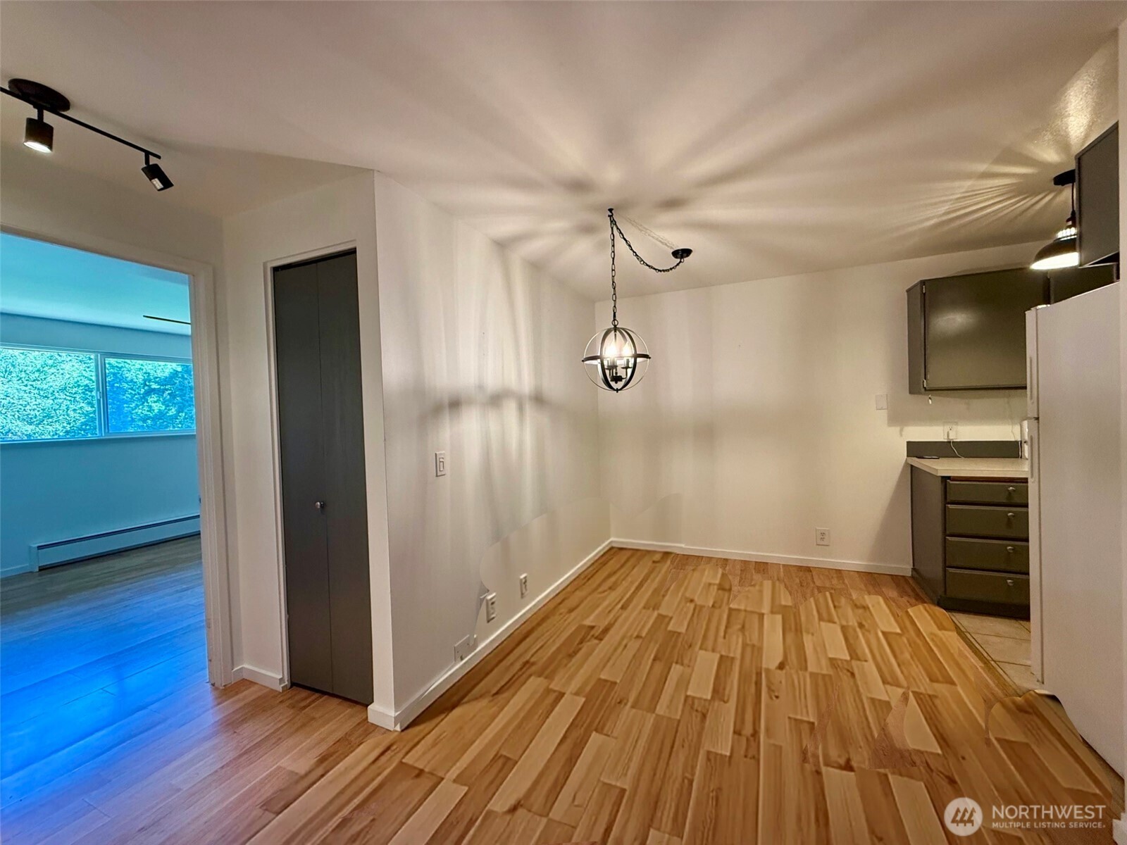 178 Lover's Lane Unit: A202
