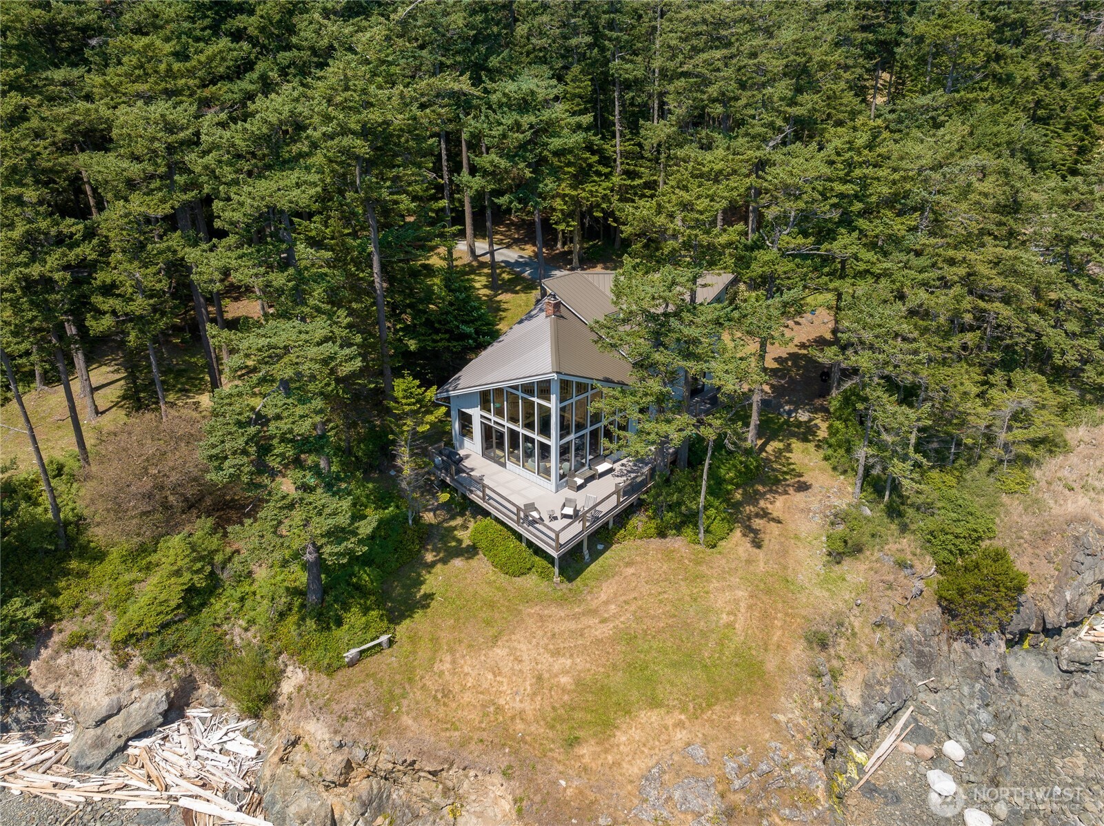 122 Lohman Lane