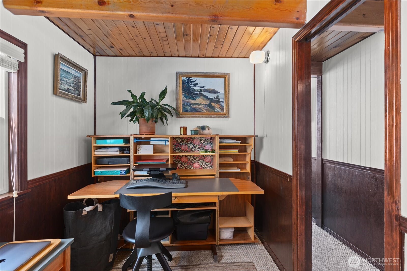 1900 Westlake Avenue N Unit: B11