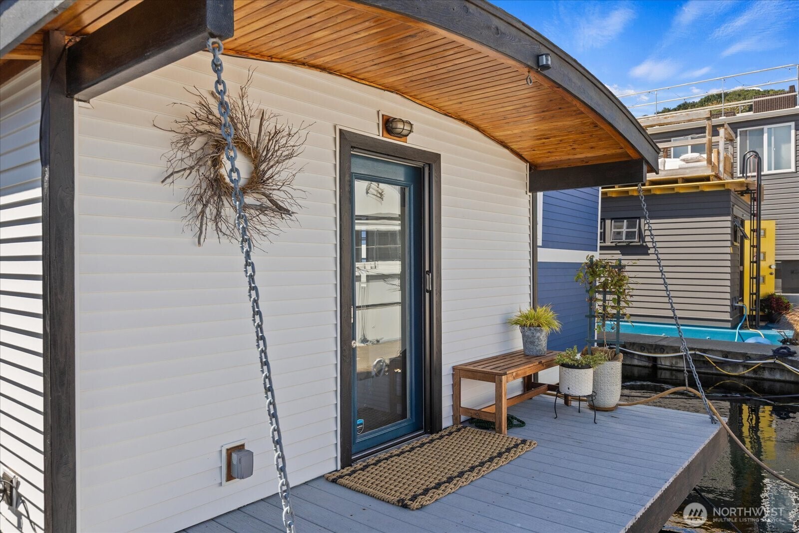 1900 Westlake Avenue N Unit: B11