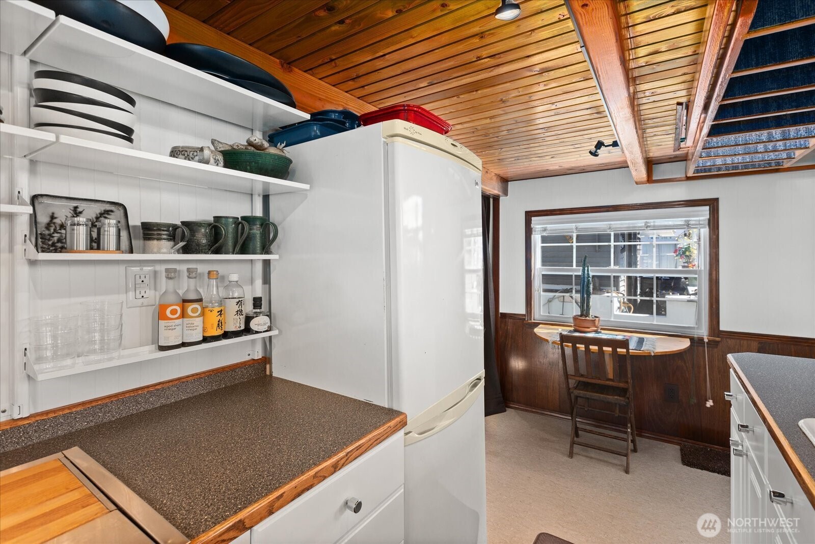 1900 Westlake Avenue N Unit: B11