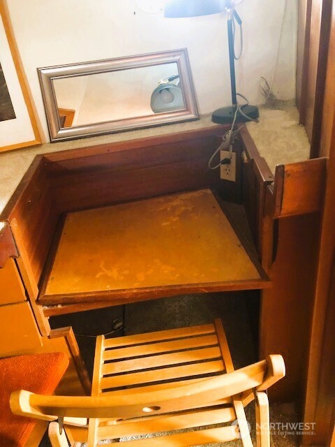 2040 Westlake Avenue N Unit: 10