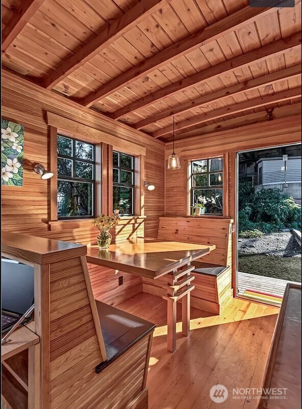 3304 Fuhrman Avenue E Unit: 10