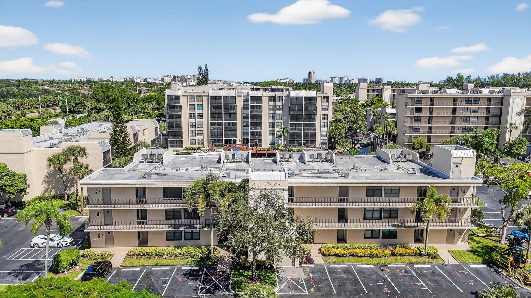 11 Royal Palm Way 3040