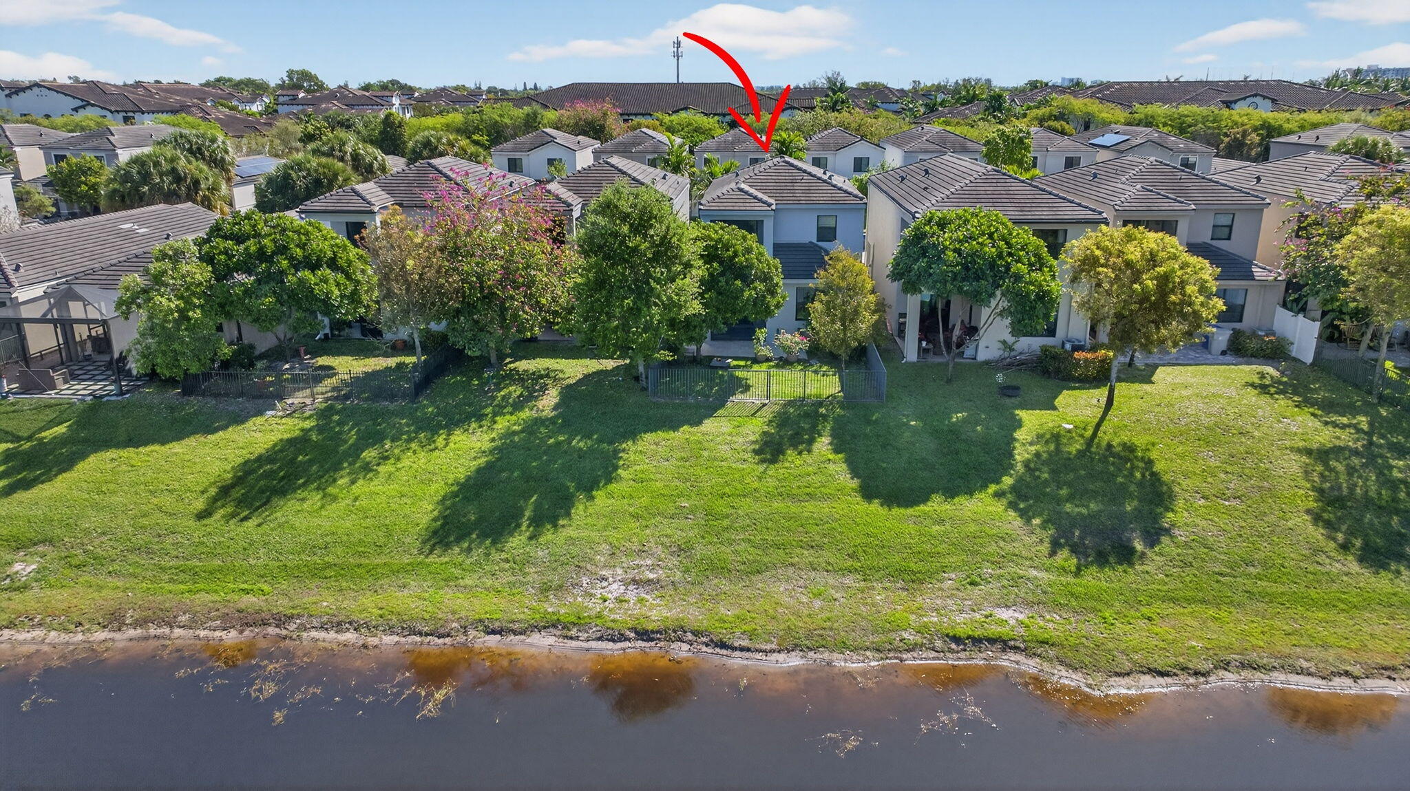 325 NW 33rd Lane