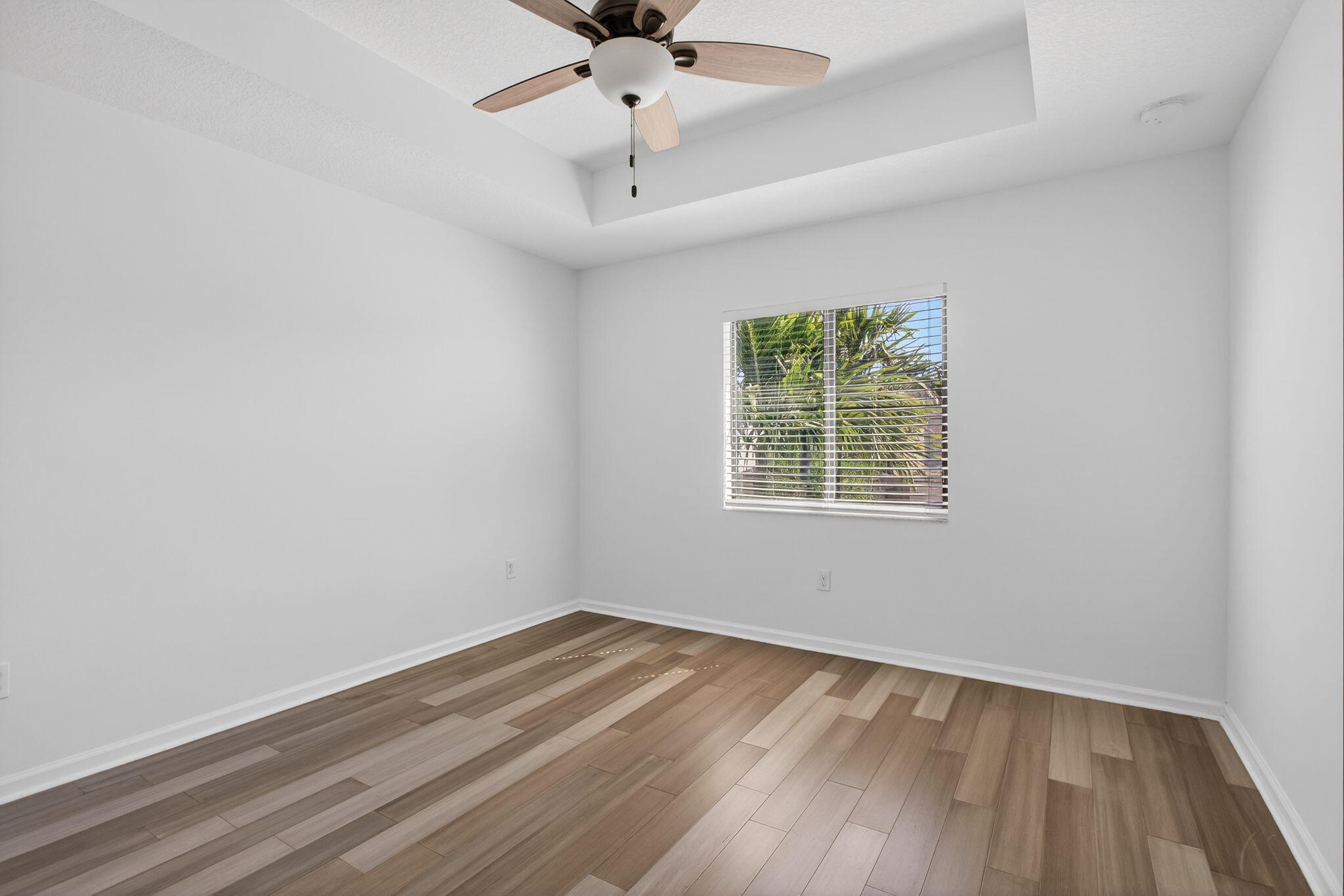 325 NW 33rd Lane