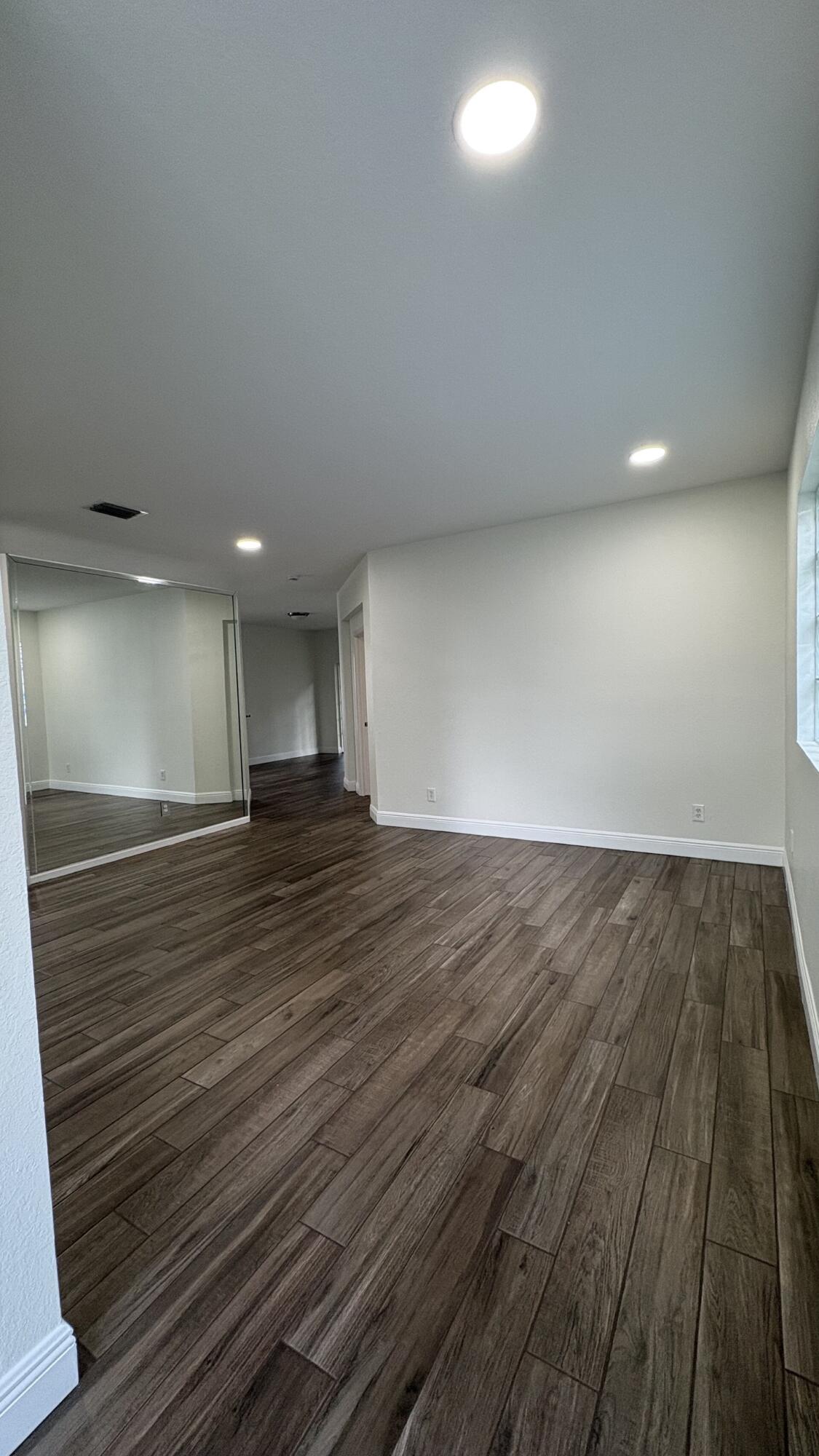 4967 Pelican Manor